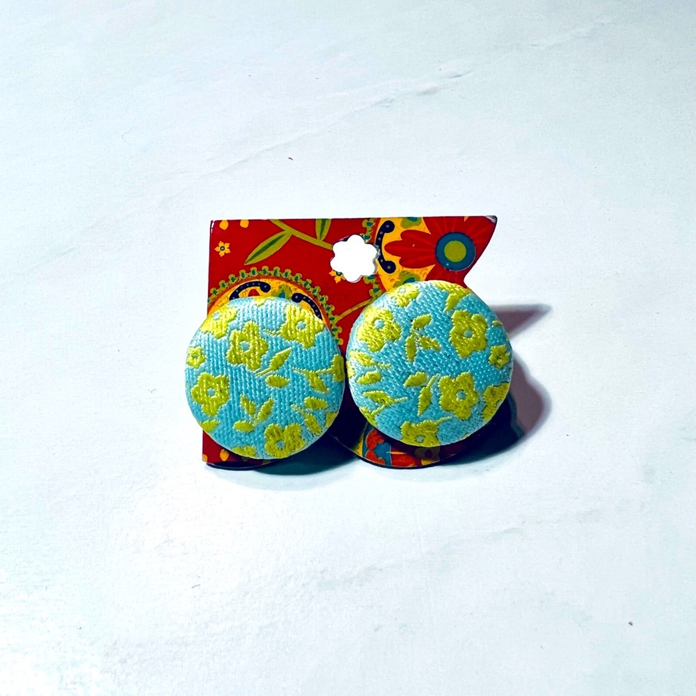 Floral Button Earrings | NWT